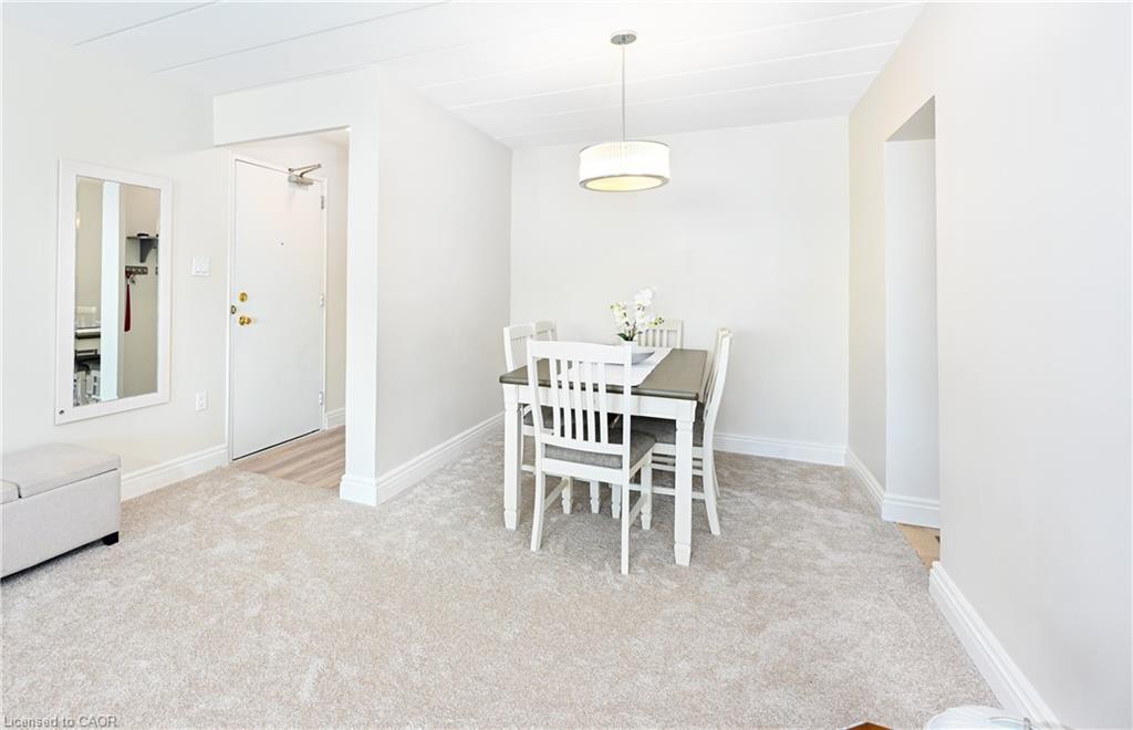9-2422 New Street Property Photo 14