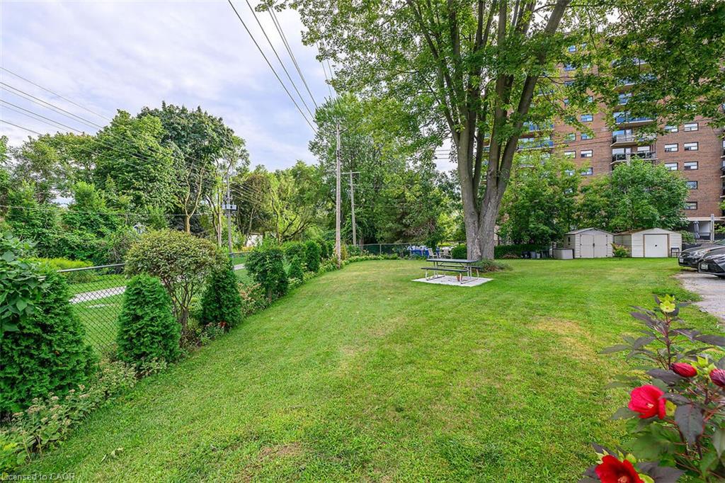 9-2422 New Street Property Photo 27
