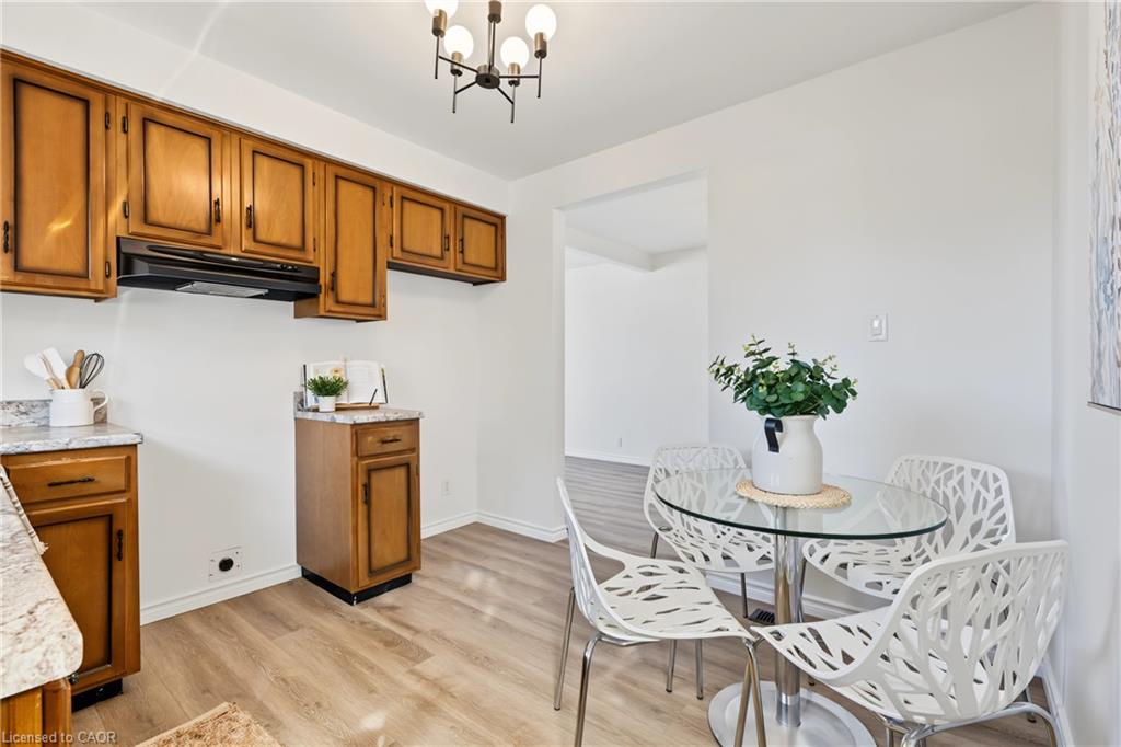 589 Mohawk Road W Property Photo 11