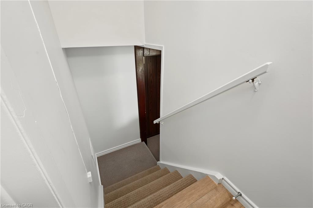589 Mohawk Road W Property Photo 19