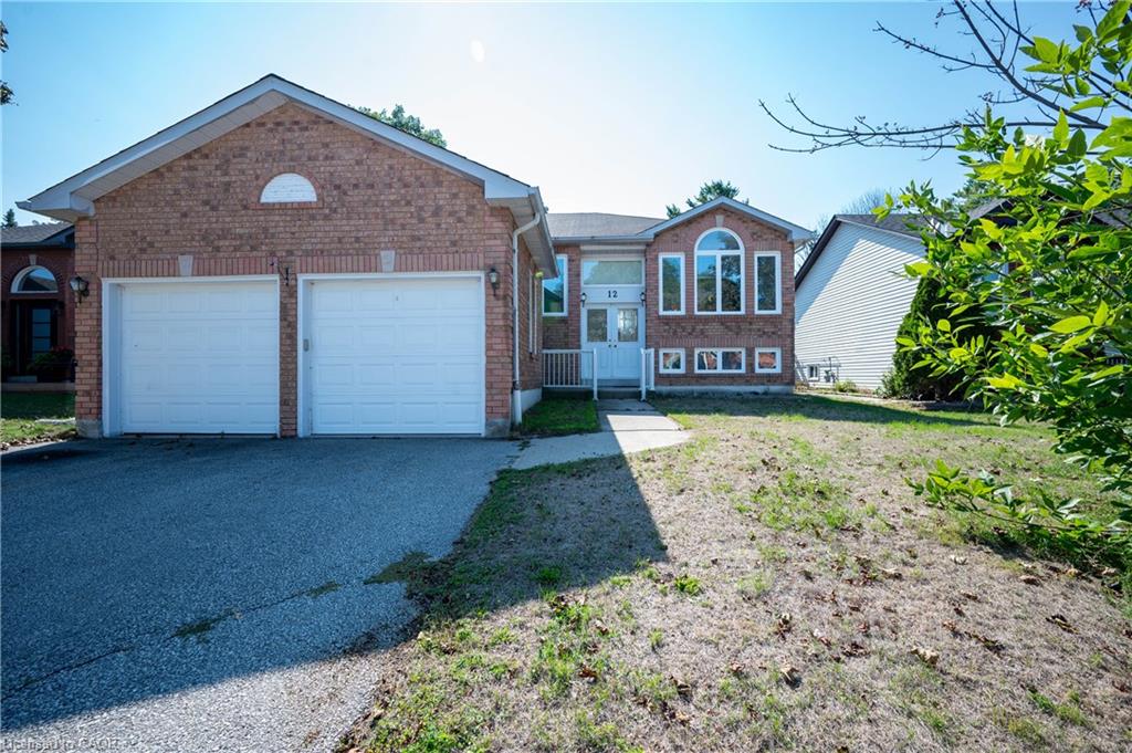 12 Langevin Drive Property Photo 5