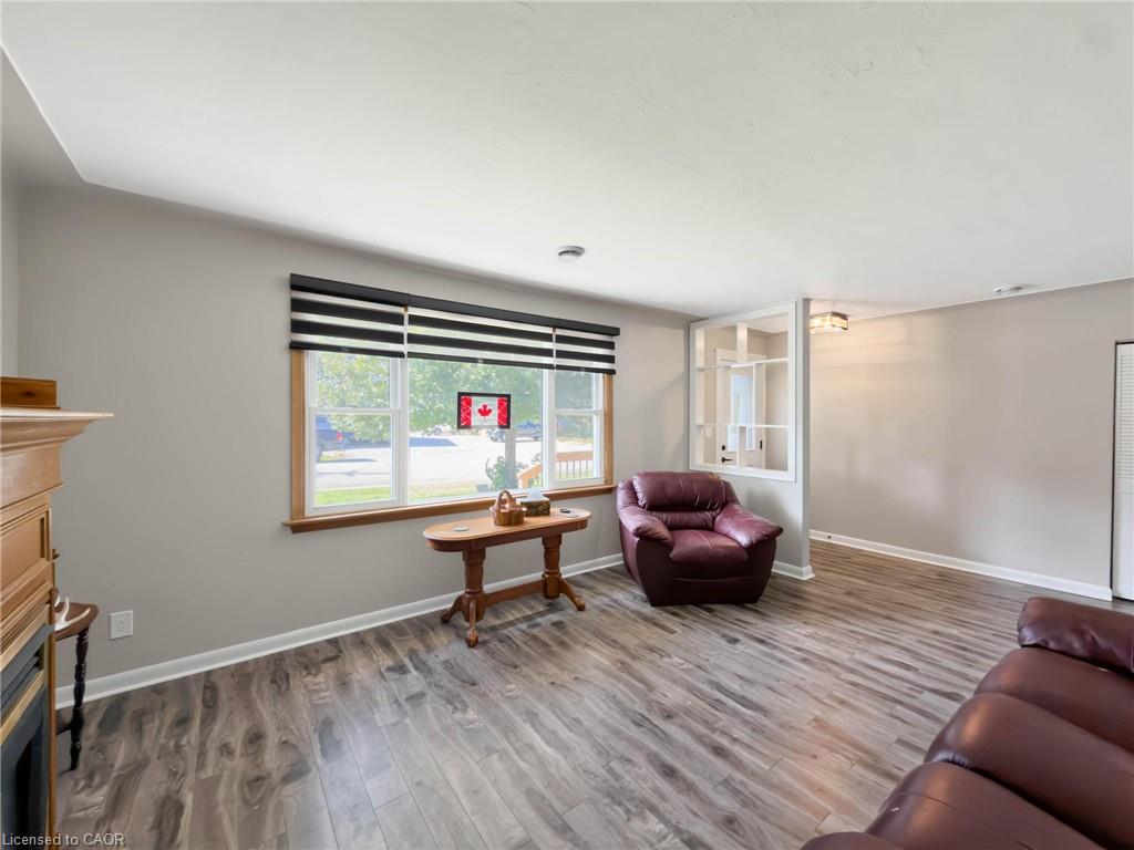 323 Brace Street Property Photo 15