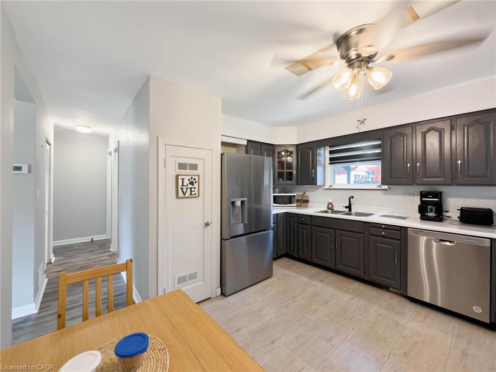 323 Brace Street Property Photo 18