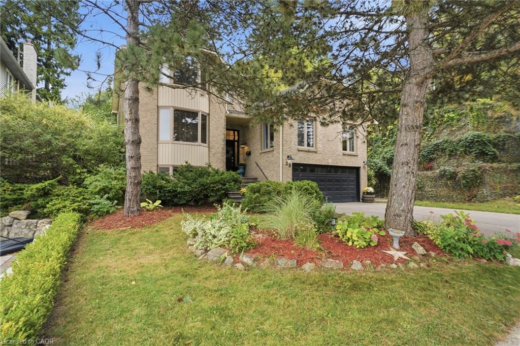 28 Seymour Drive Property Photo 3