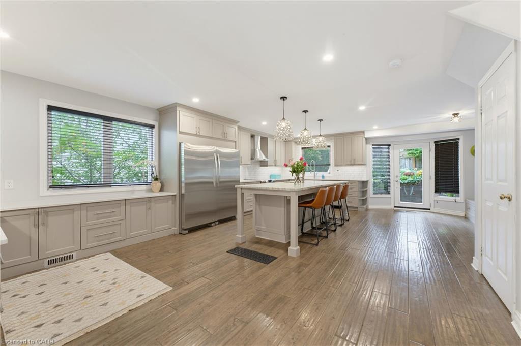 28 Seymour Drive Property Photo 8