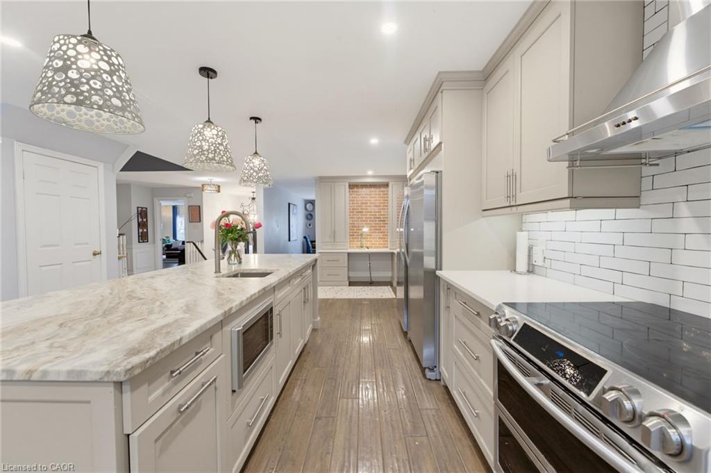 28 Seymour Drive Property Photo 12
