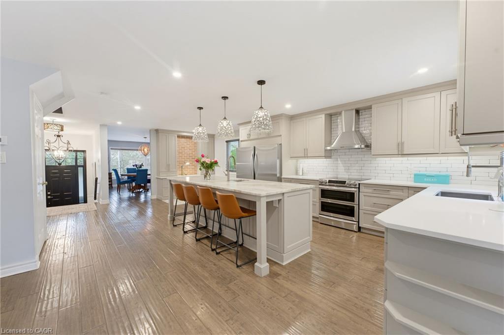28 Seymour Drive Property Photo 14