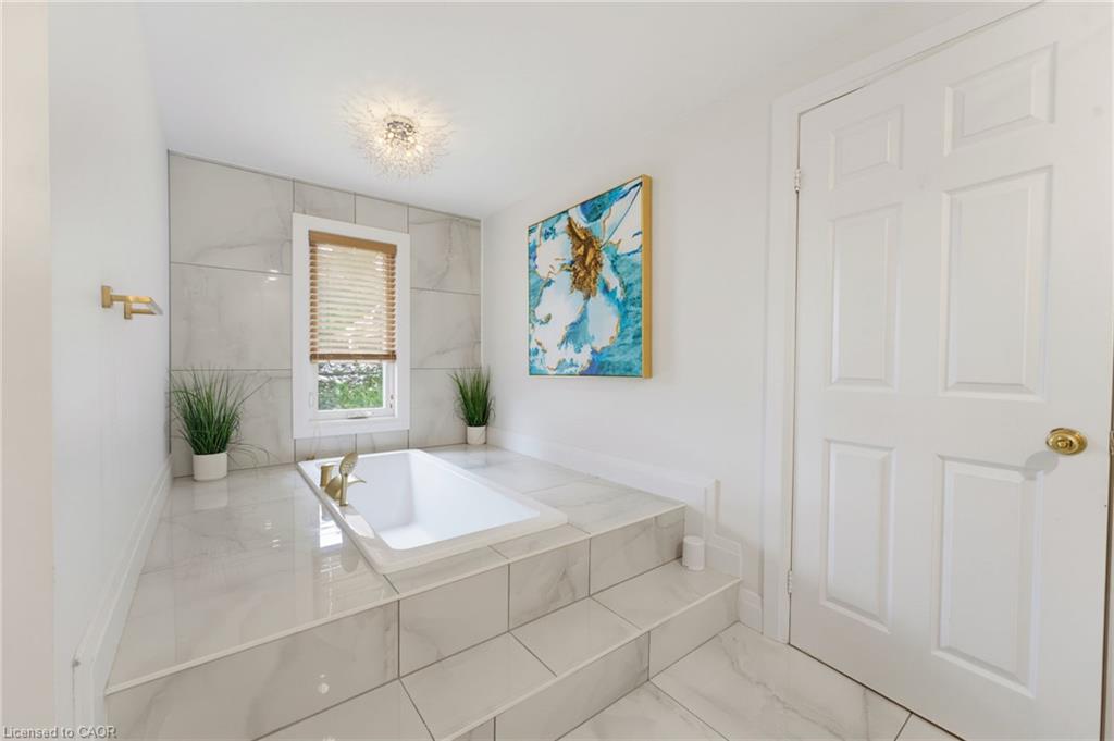 28 Seymour Drive Property Photo 28