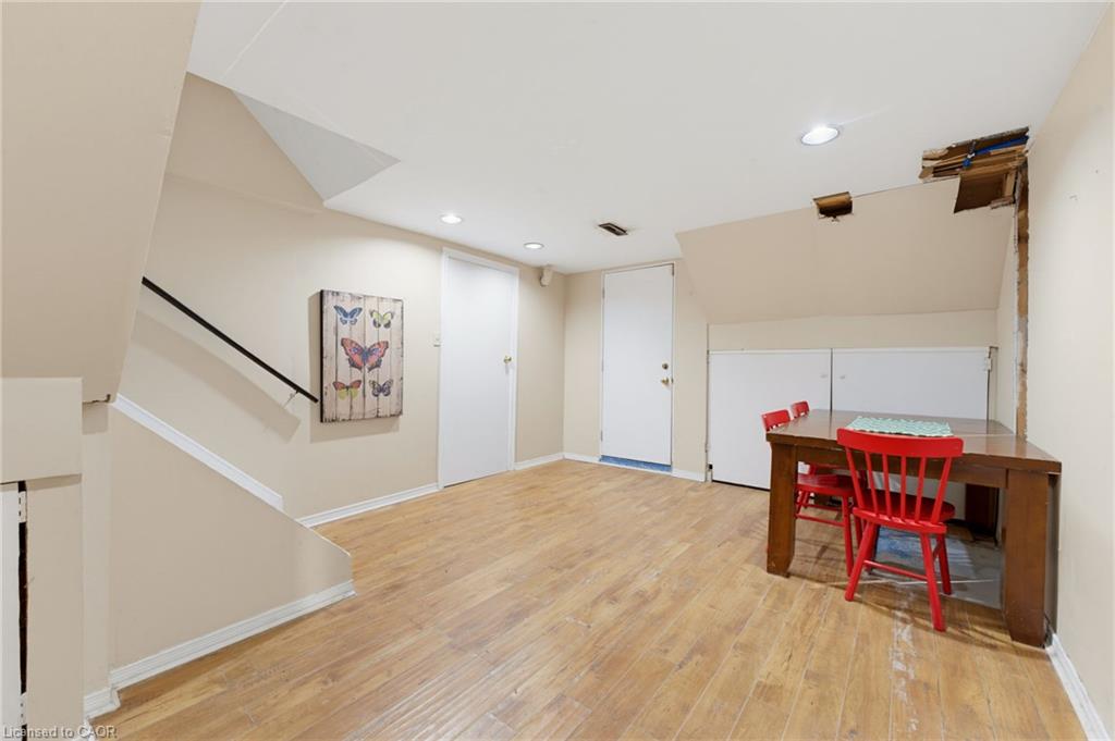 28 Seymour Drive Property Photo 34