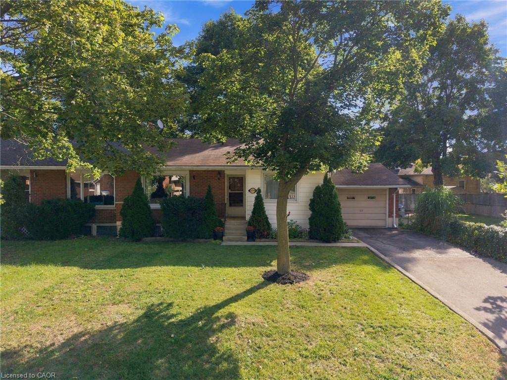 229 Drury Lane Property Photo 1