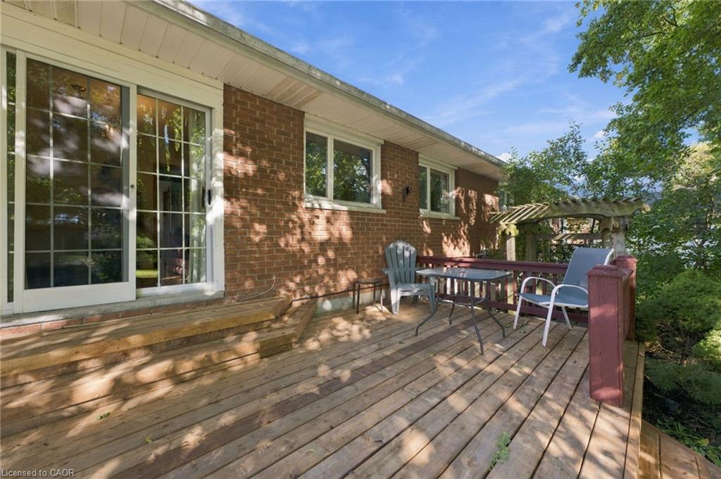 229 Drury Lane Property Photo 33