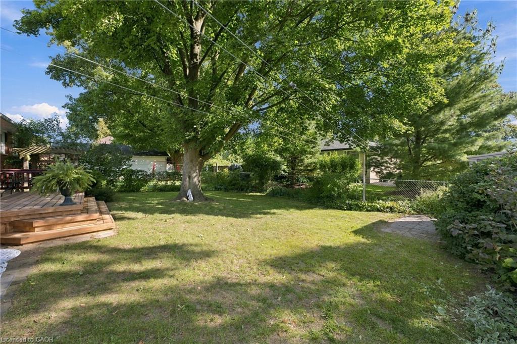 229 Drury Lane Property Photo 40