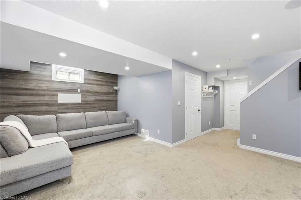 15 Harvest Court Property Photo 32