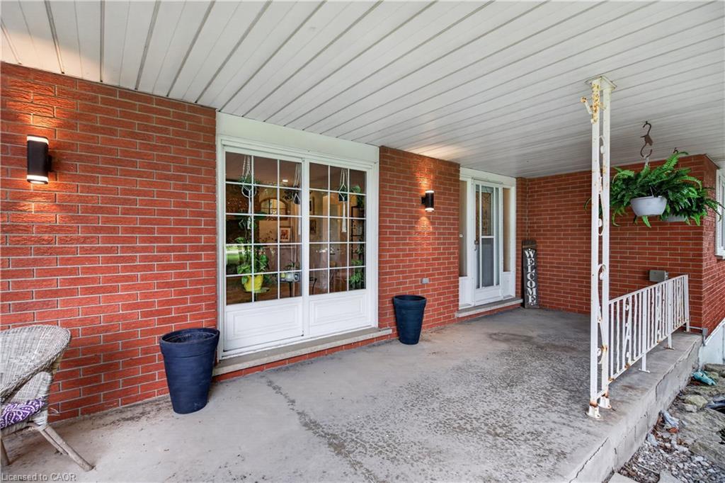 708 Old #8 Highway Property Photo 4