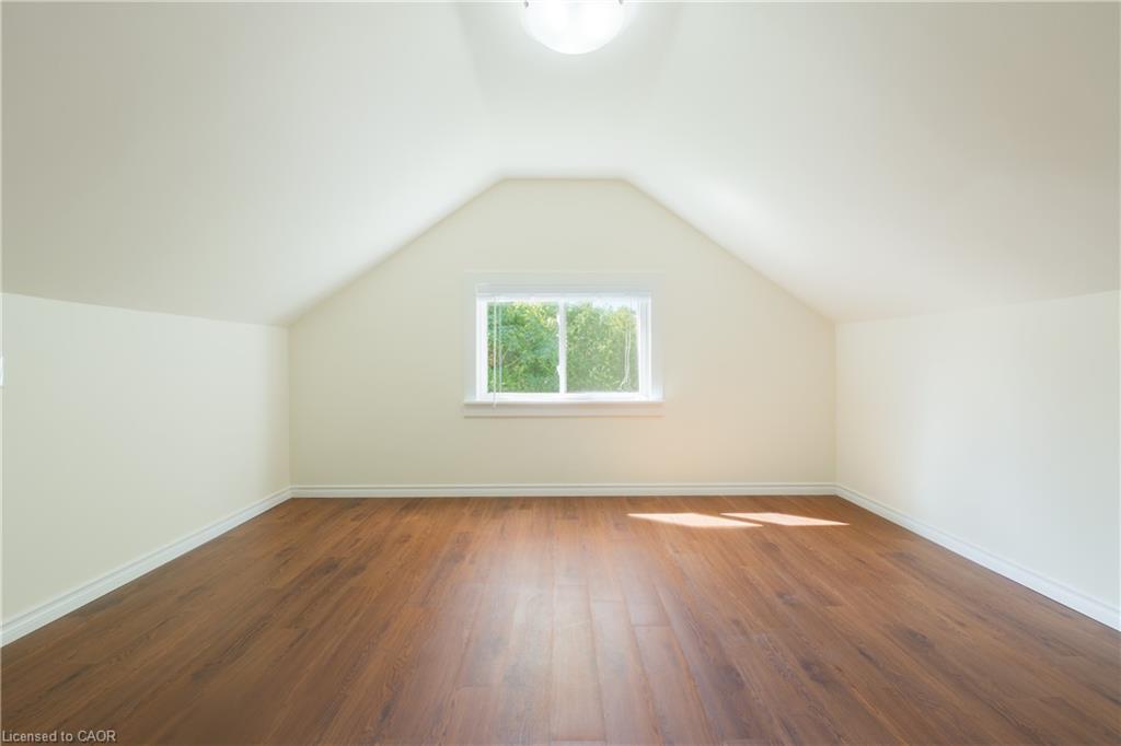 95 Fennell Avenue W Property Photo 32