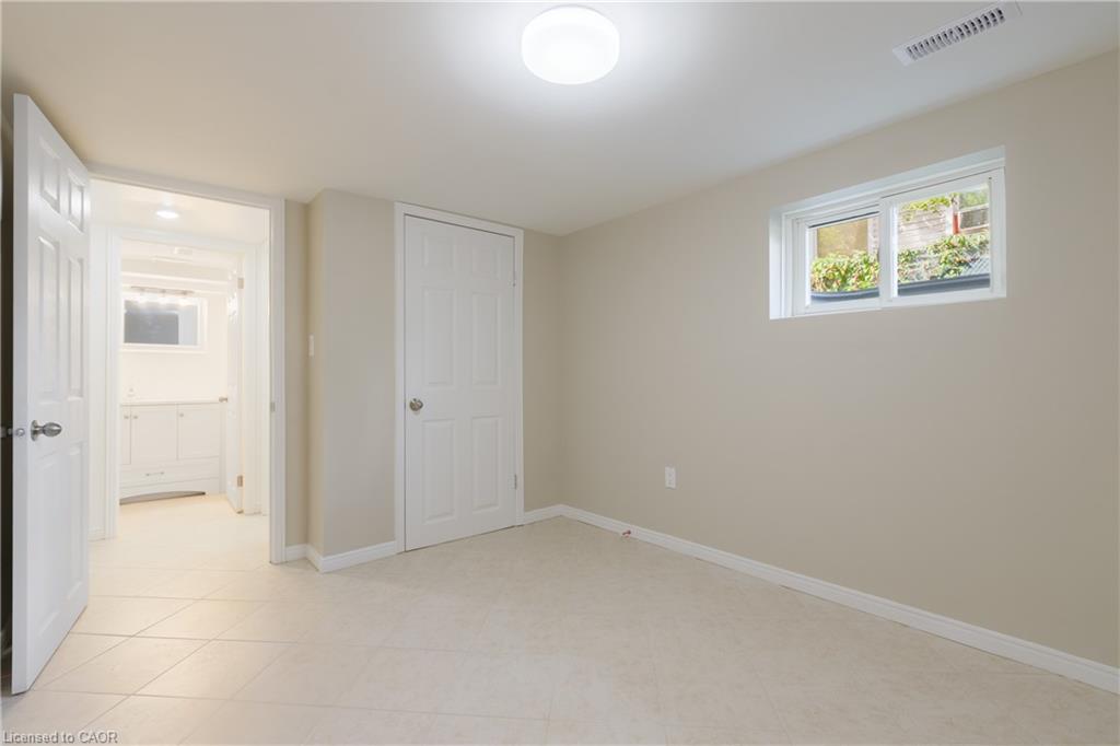 95 Fennell Avenue W Property Photo 43