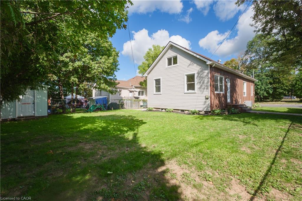 95 Fennell Avenue W Property Photo 46