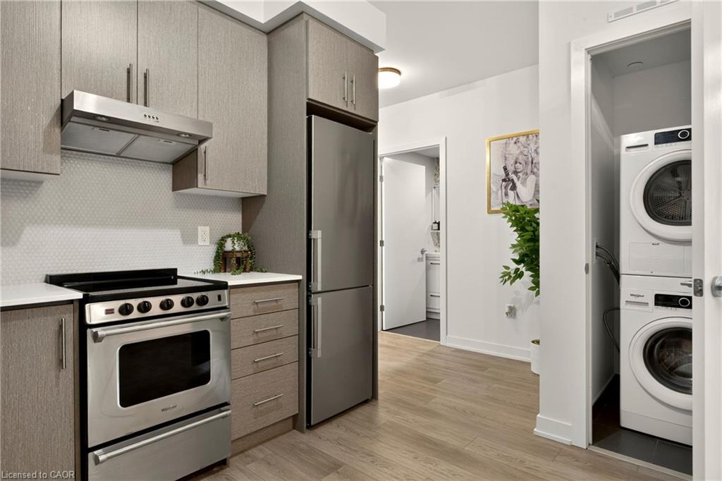 812-212 King William Street Property Photo 11