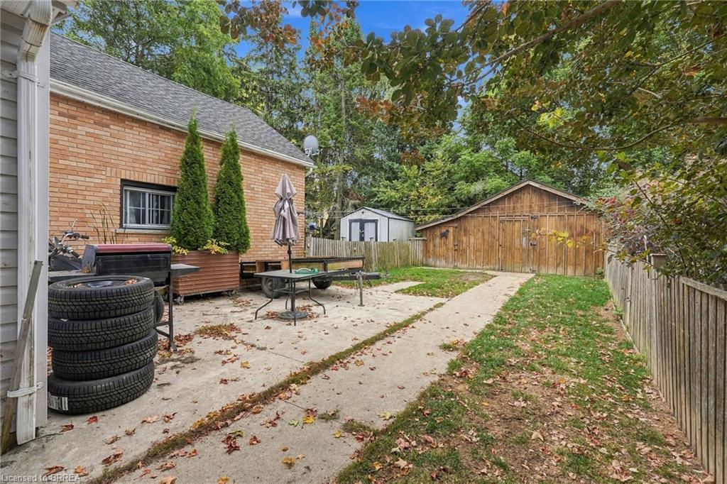 107 Cayley Street Property Photo 25