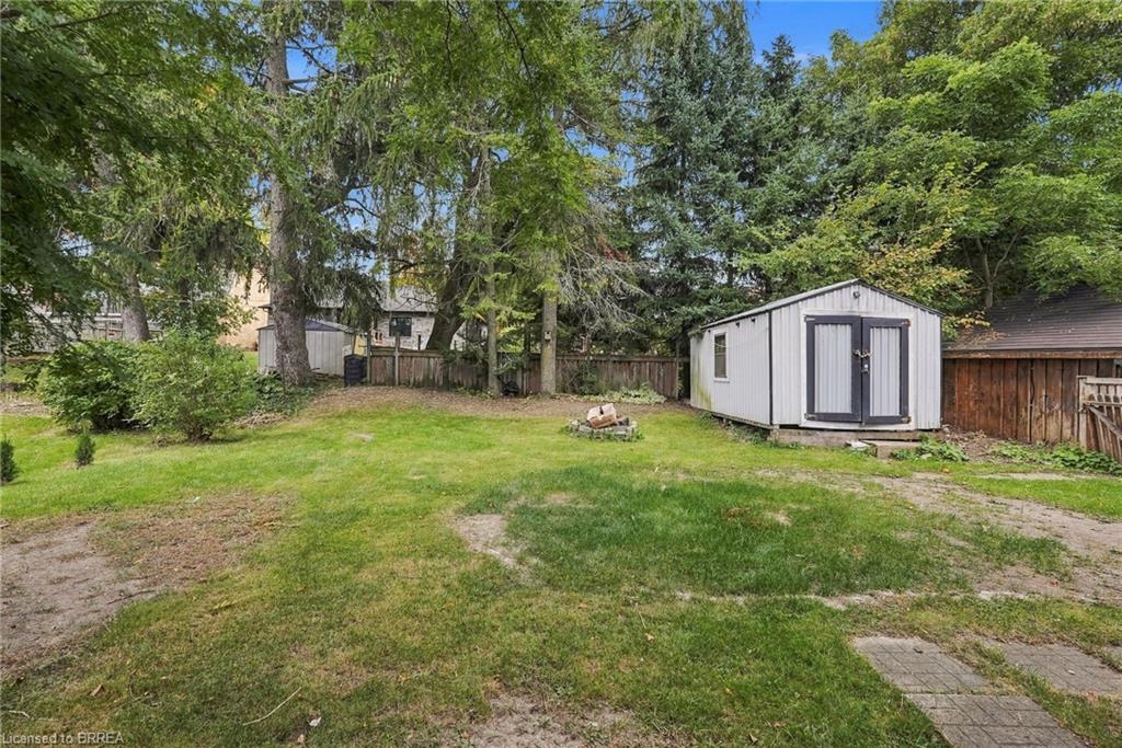 107 Cayley Street Property Photo 45