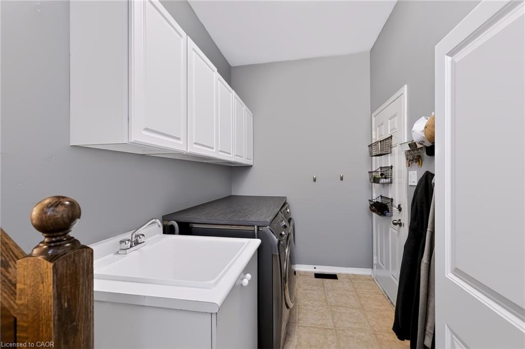 118 Lavery Heights Property Photo 27