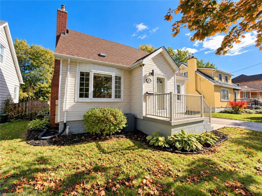 5 Athens Street Property Photo 2