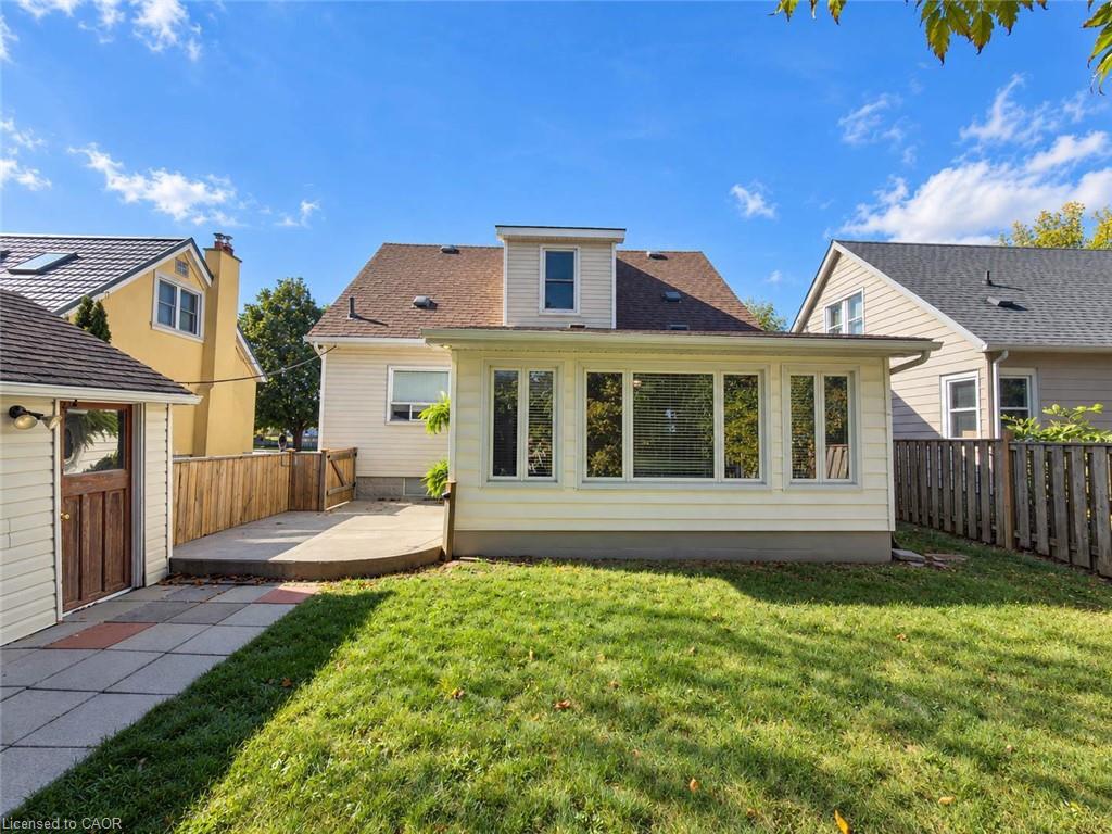 5 Athens Street Property Photo 4