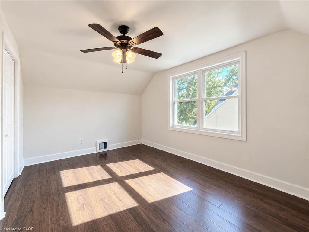 5 Athens Street Property Photo 19