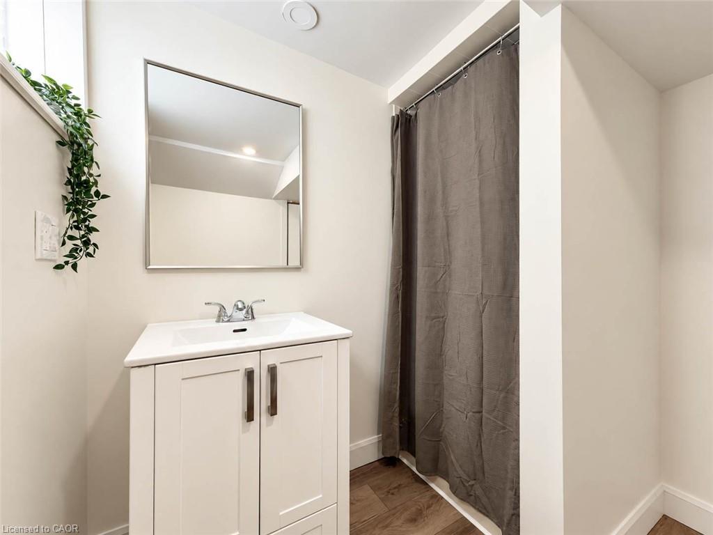 5 Athens Street Property Photo 28