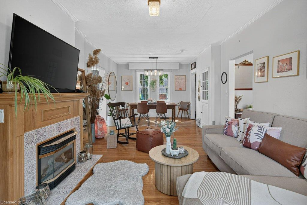 32 Lincoln Avenue Property Photo 11