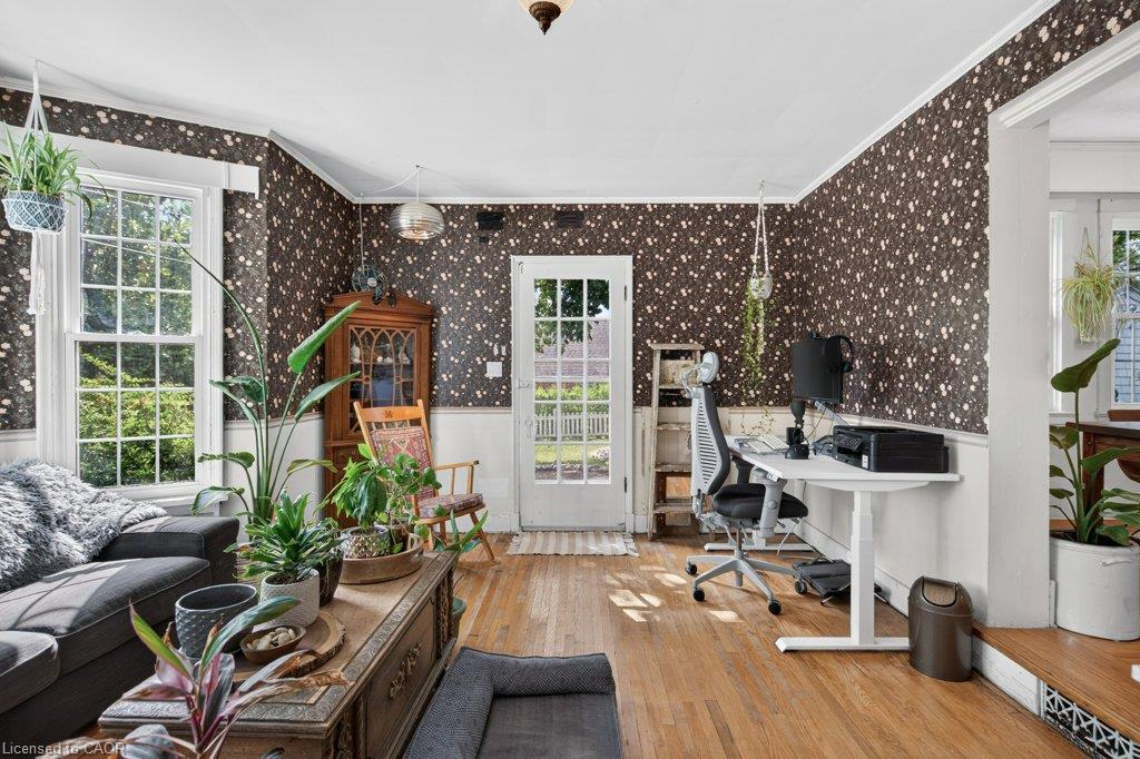 32 Lincoln Avenue Property Photo 18