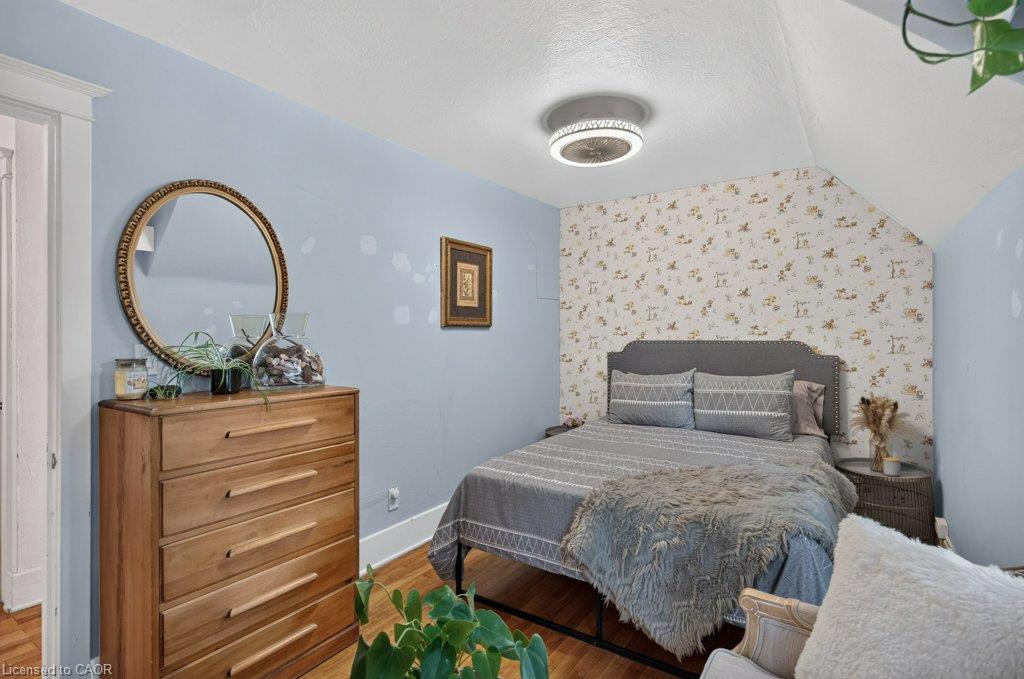 32 Lincoln Avenue Property Photo 31