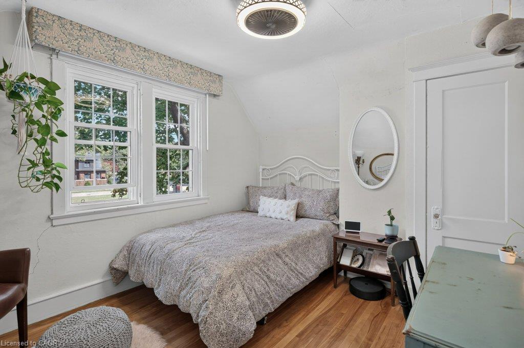 32 Lincoln Avenue Property Photo 33
