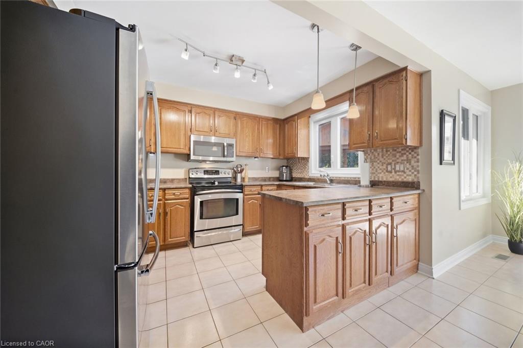5282 Giacco Court Property Photo 16