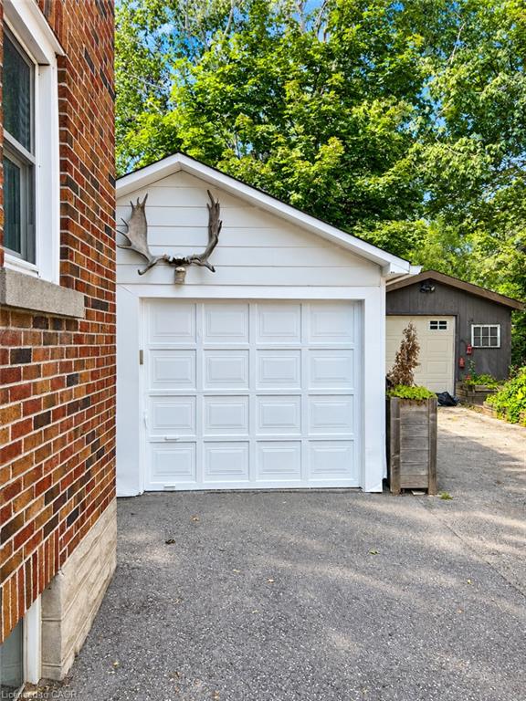 132 Bridgeport Road E Property Photo 3