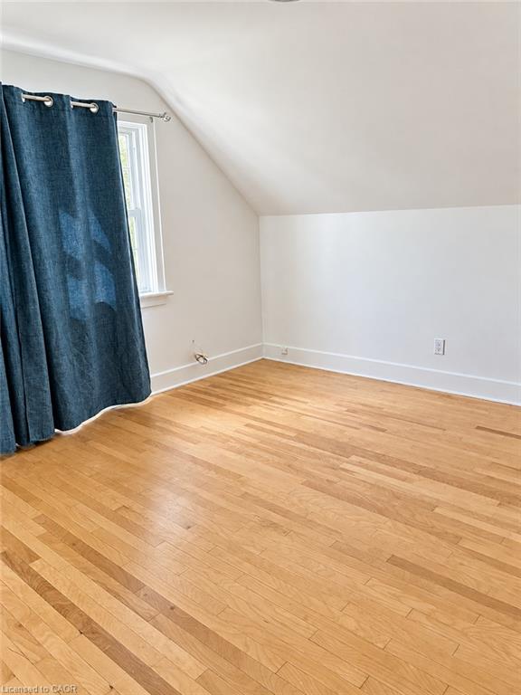 132 Bridgeport Road E Property Photo 14