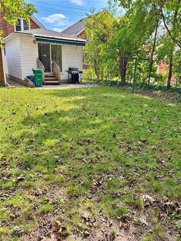 132 Bridgeport Road E Property Photo 17