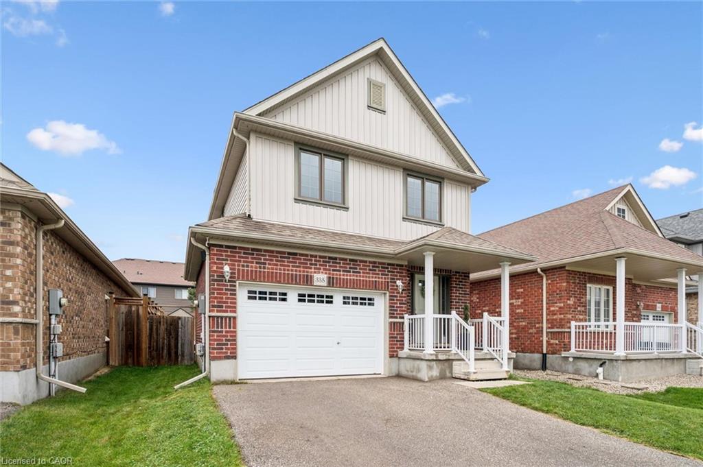 335 Finoro Crescent Property Photo 2