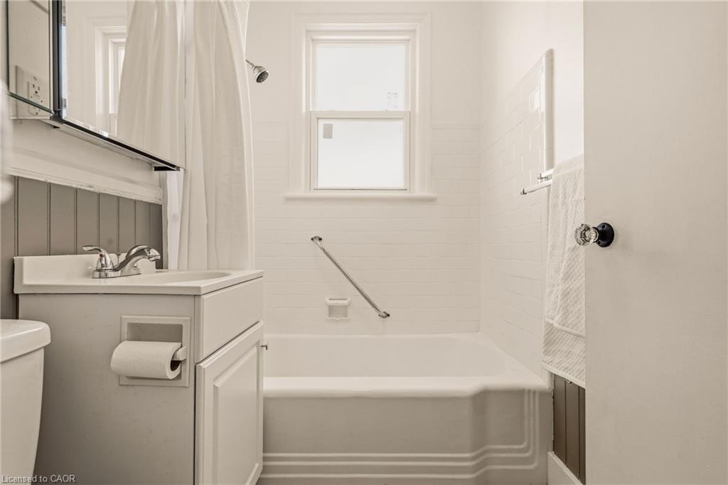 31 Cameron Avenue Property Photo 20