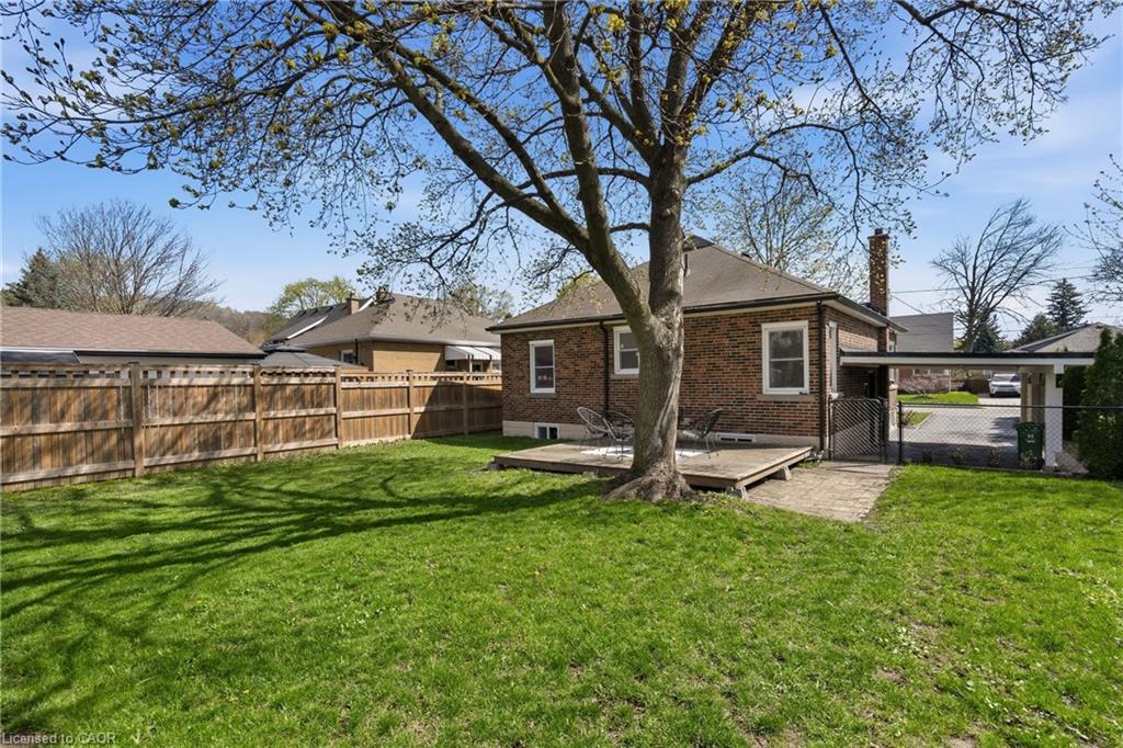 31 Cameron Avenue Property Photo 27