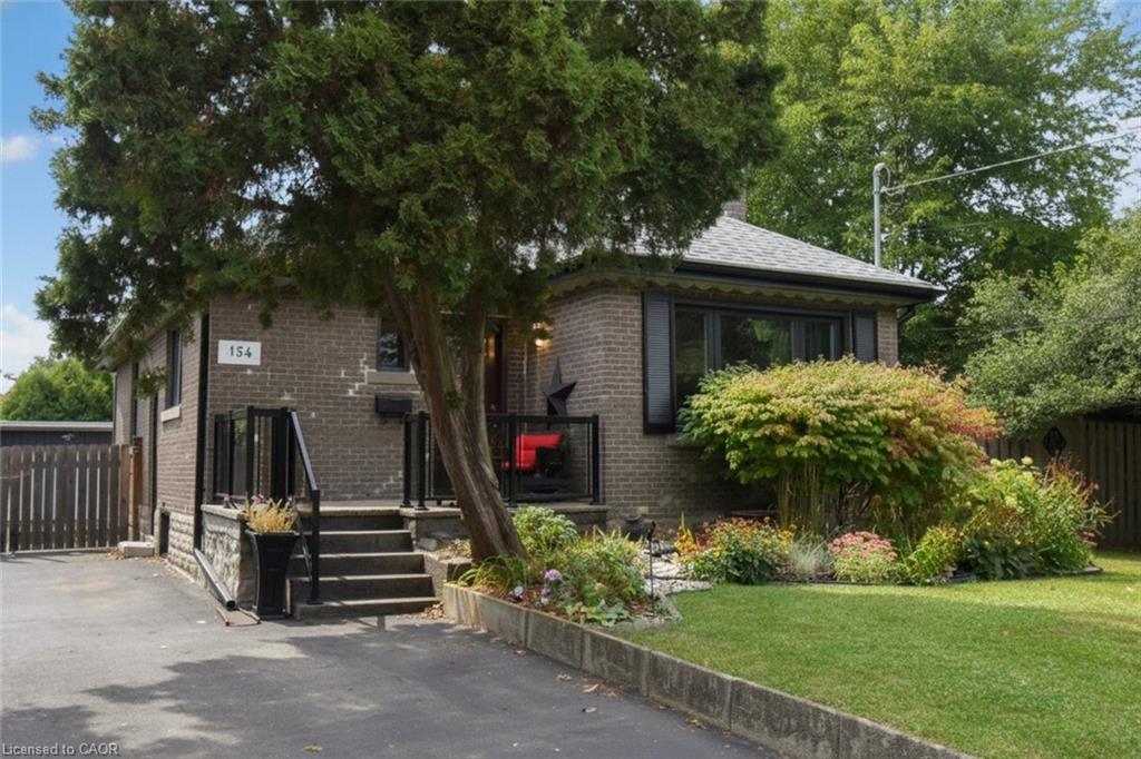 154 Ewen Road Property Photo 1