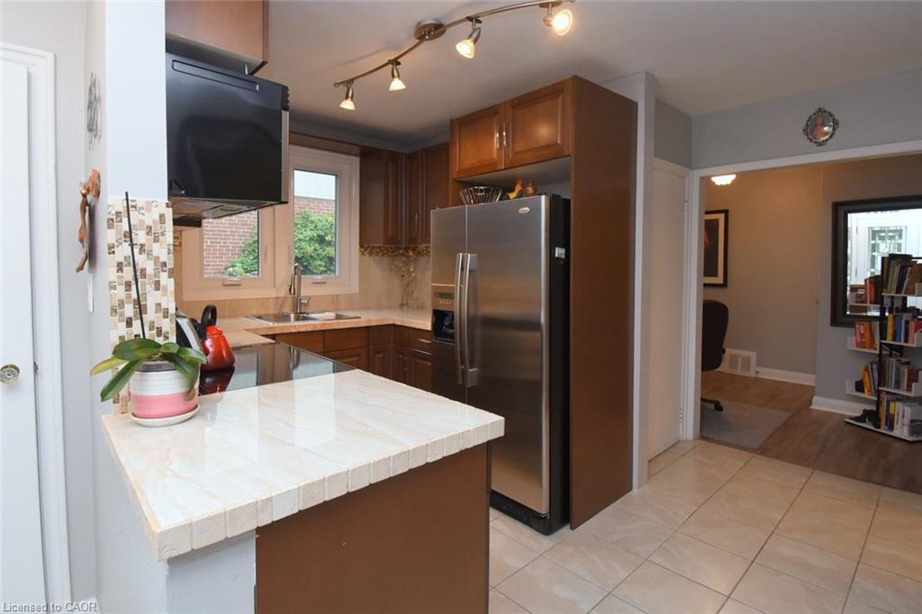 154 Ewen Road Property Photo 14