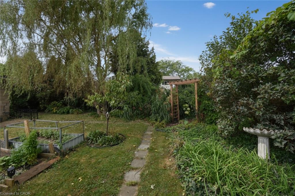 154 Ewen Road Property Photo 39