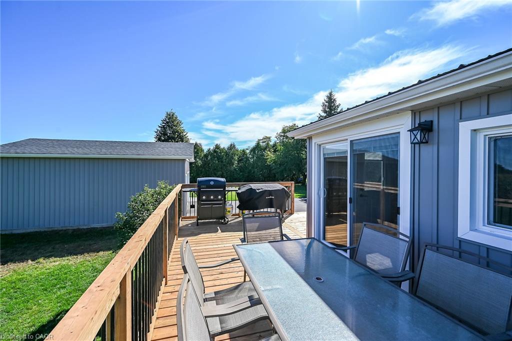 359 First Line Property Photo 36