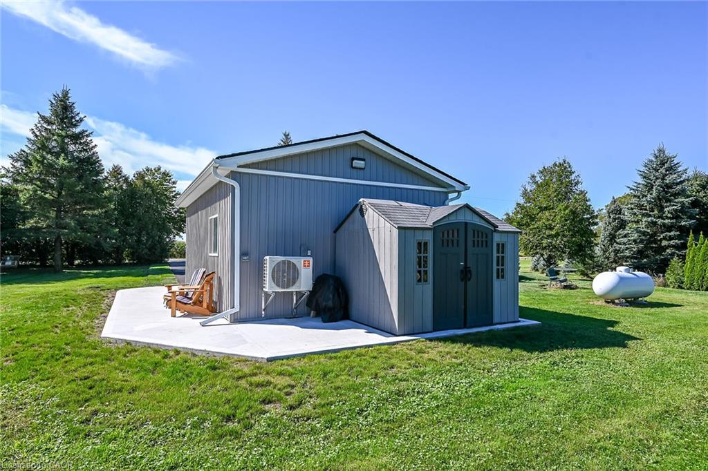 359 First Line Property Photo 43