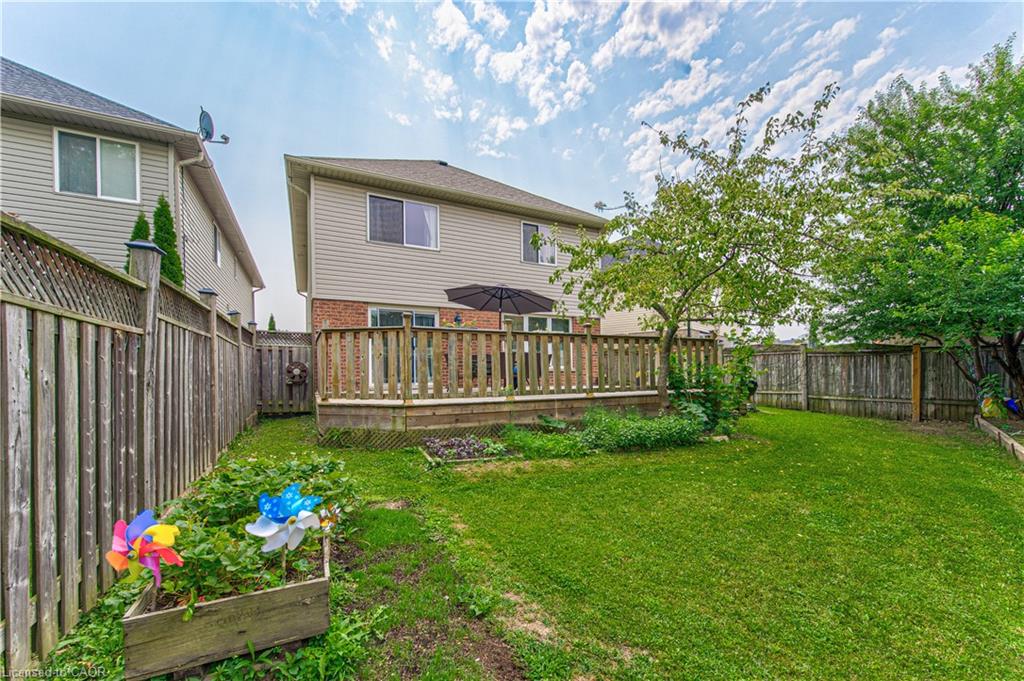 270 Springvalley Crescent Property Photo 43