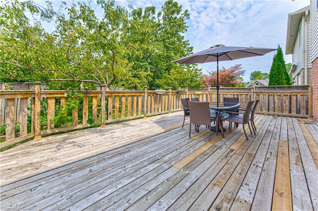 270 Springvalley Crescent Property Photo 45