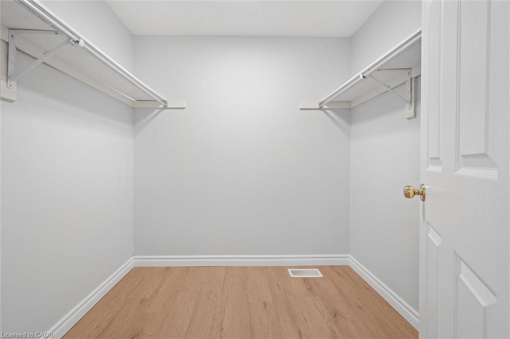 416 Speckled Alder Street Property Photo 29