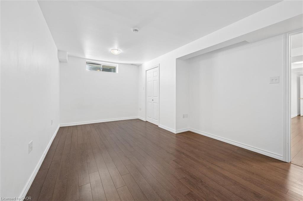416 Speckled Alder Street Property Photo 32