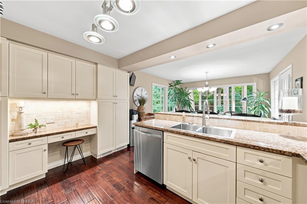 24 Primrose Path Property Photo 6